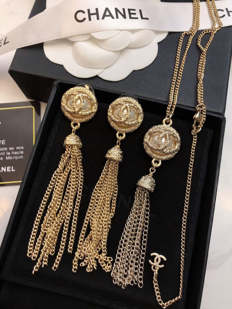 Chanel Necklaces